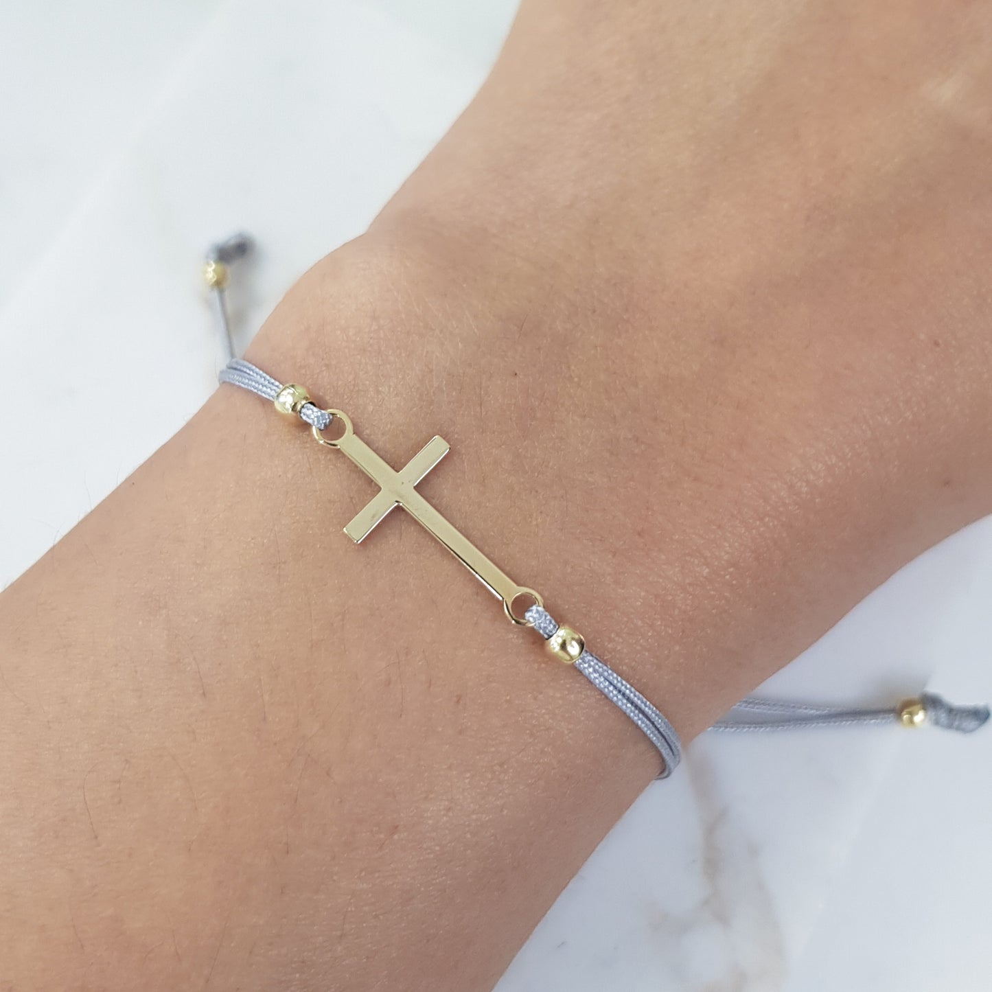 Pulsera Hilo Cruz